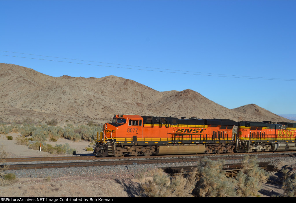 BNSF 8077